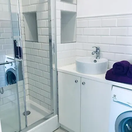 Apartament Sloneczne Zachodnie 슈비노우이스쳬